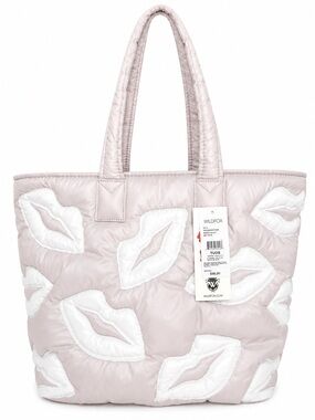 Wildfox Silver and White Quilted Lips Tote Bag NWT Puffer Shoulder Bag Large